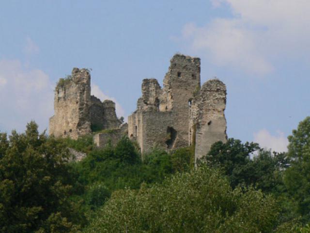 Hrad Divín