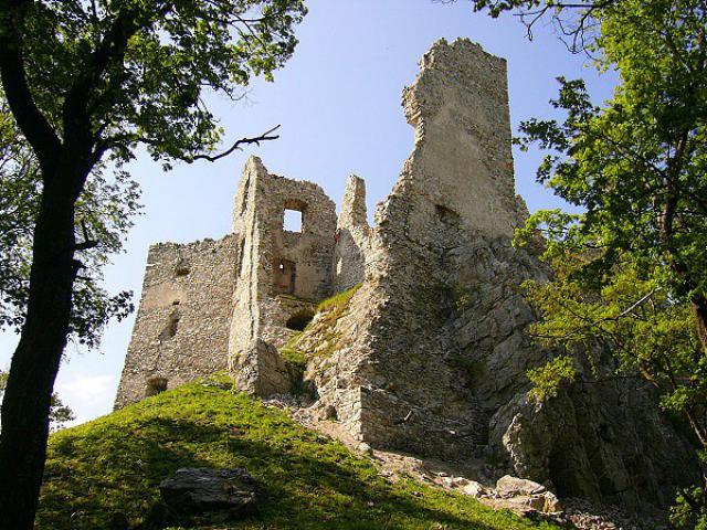 Hrad Hrušov